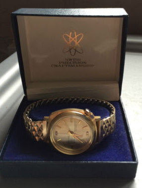 VINTAGE Genova De Luxe Gents wristwatch
