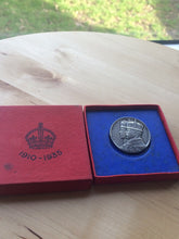 King George V and Queen Mary Silver Jubilee  Windsor Castle