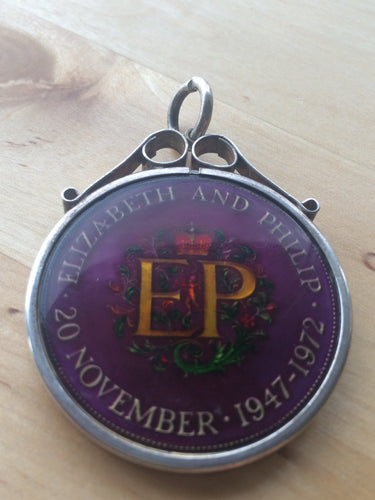 Rare - 925 & Enamel Silver Wedding Commemorative Medal 1947-1972 Medal / Brooch