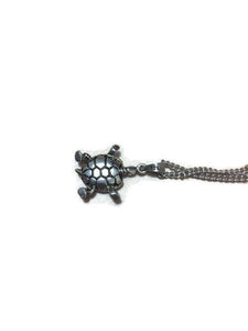 Italian Silver 925 Tortoise Necklace and Silver Italy 925 Silver Chain 46cm